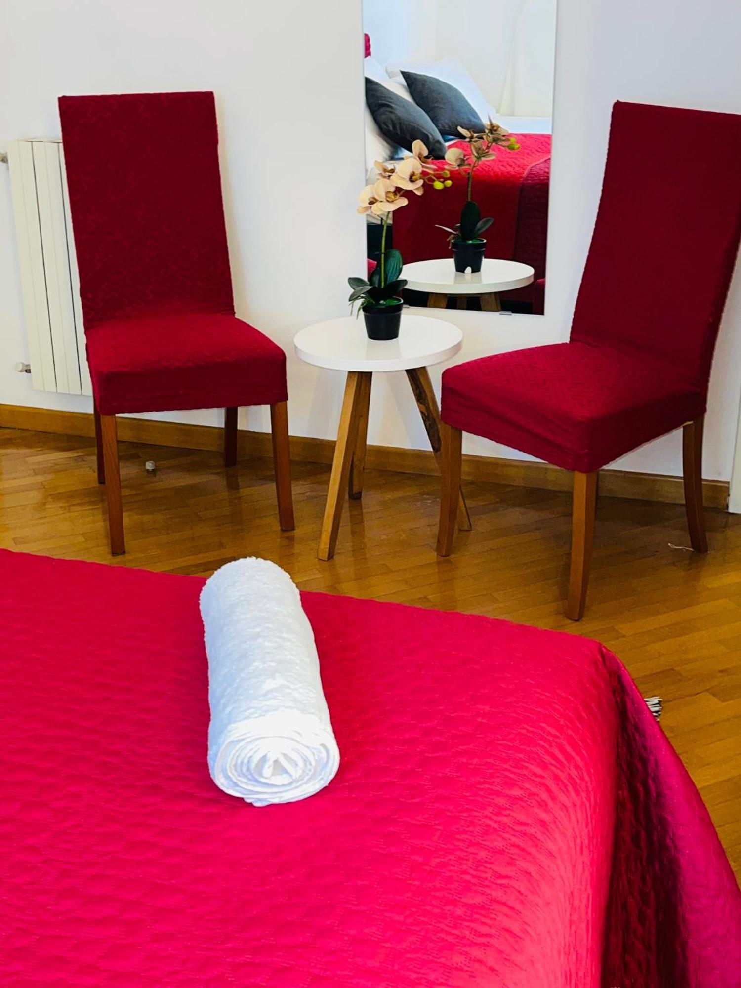 Holiday Colosseum Rome Bed and Breakfast Exteriör bild